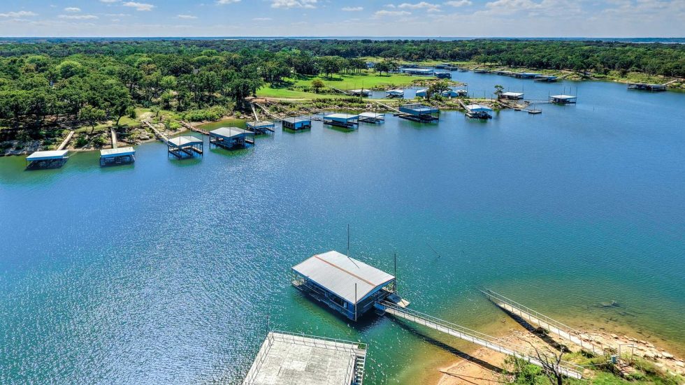 546 N Sandpoint Road, Mead, OK 73449 Your New Lake Texoma Dream Home