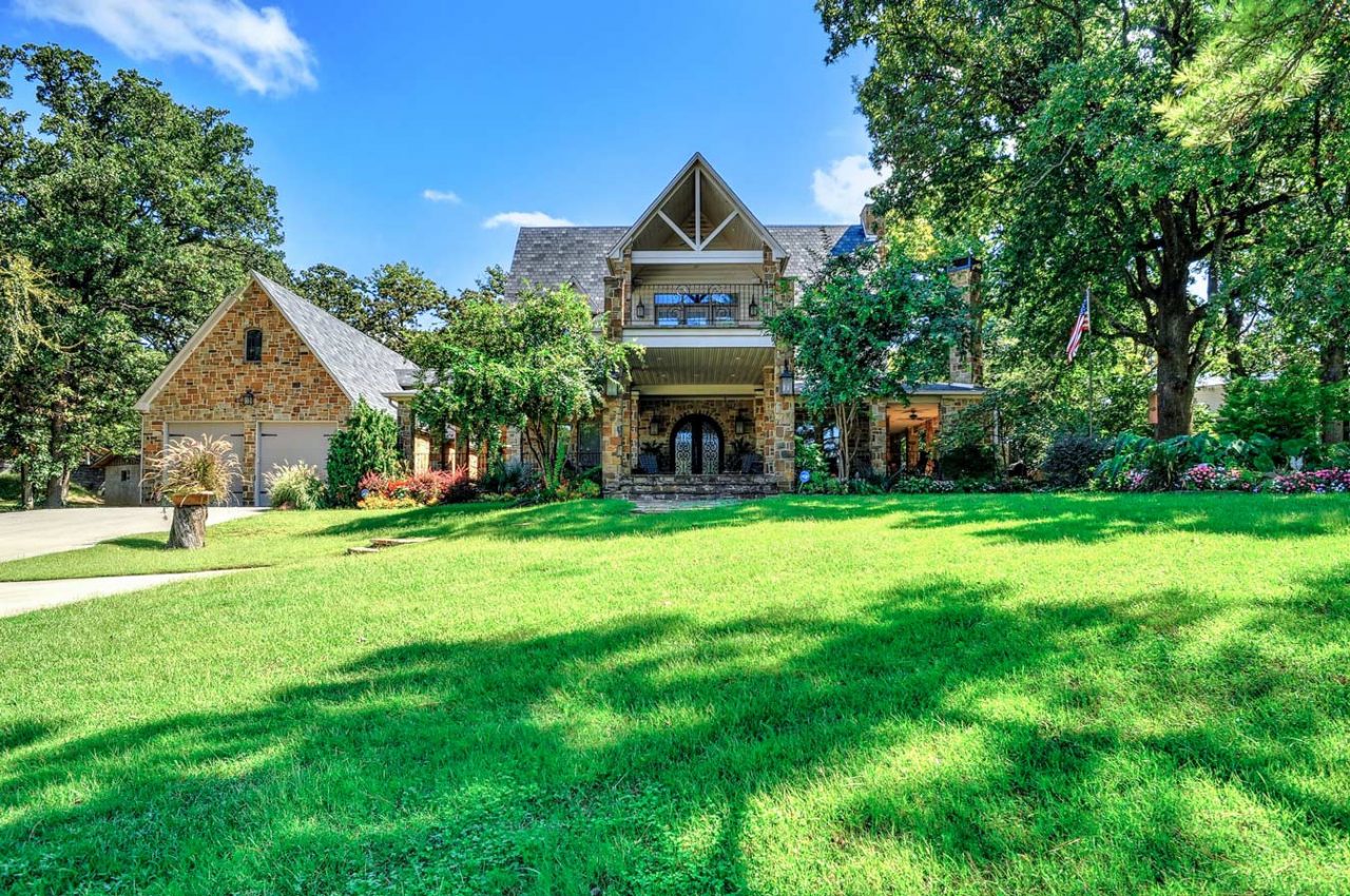 546 N Sandpoint Road, Mead, OK 73449 Your New Lake Texoma Dream Home
